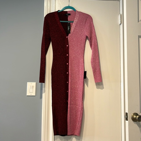 Lulus Dresses & Skirts - Lulus two toned bodycon dress